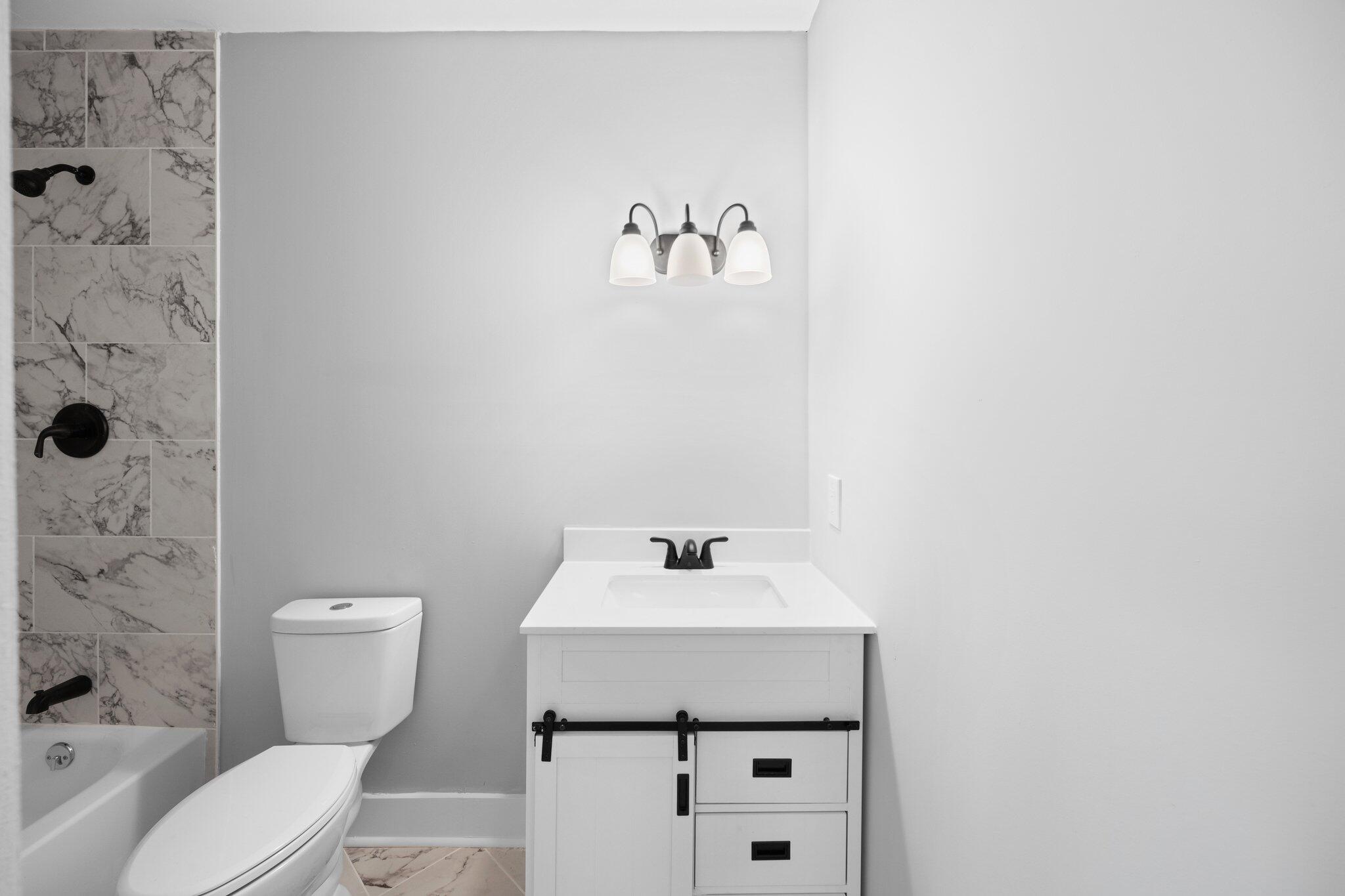 1806 Calvert Street North Charleston, SC 29405 - Photo 23 of 37 Bathroom