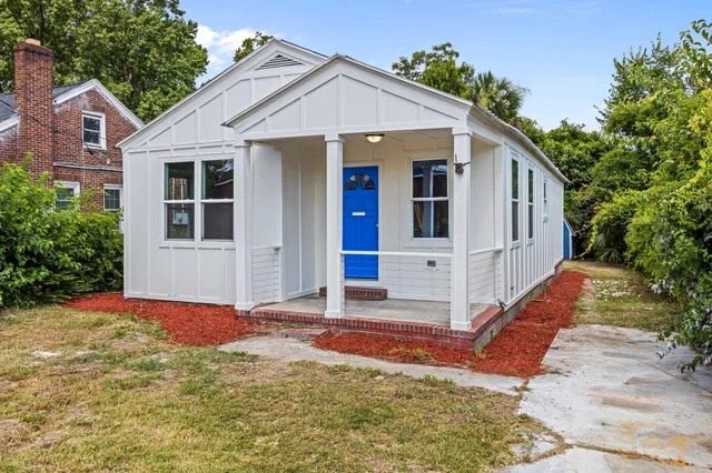 $300,000 | 1806 Calvert Street, North Charleston, SC 29405