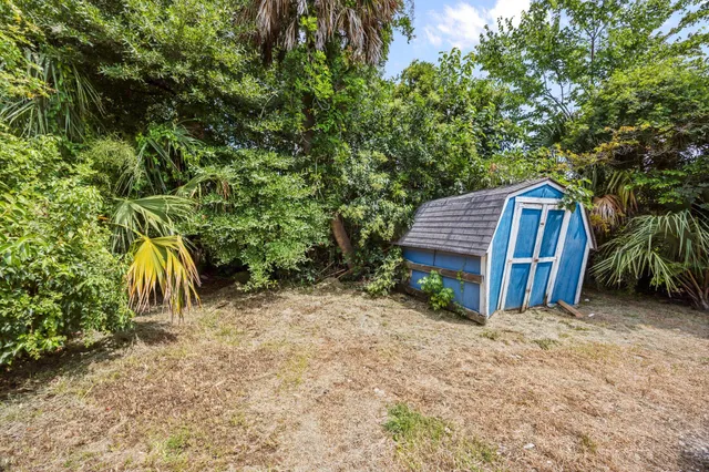 $300,000 | 1806 Calvert Street, North Charleston, SC 29405