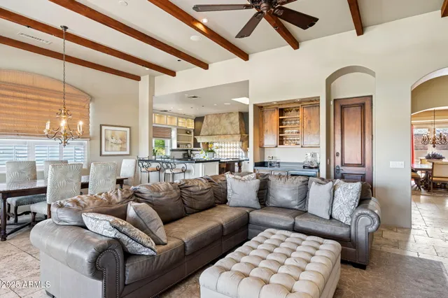 $4,400,000 | 5738 North 32nd Place, Paradise Valley, AZ 85253