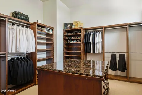 $4,400,000 | 5738 North 32nd Place, Paradise Valley, AZ 85253