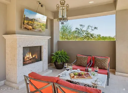 $4,400,000 | 5738 North 32nd Place, Paradise Valley, AZ 85253