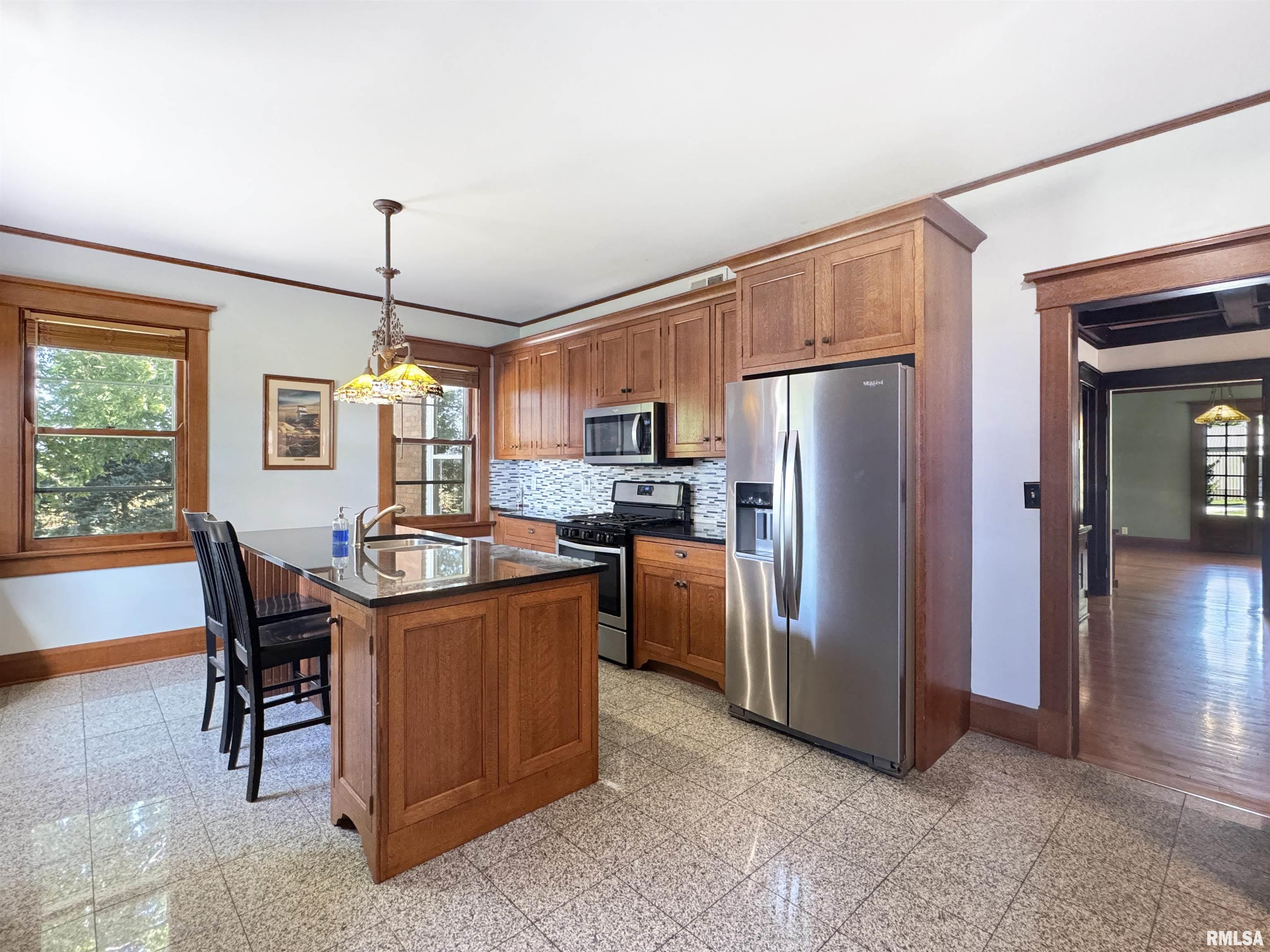 12567 Locust Road Tremont, IL 61568 - Photo 8 of 68