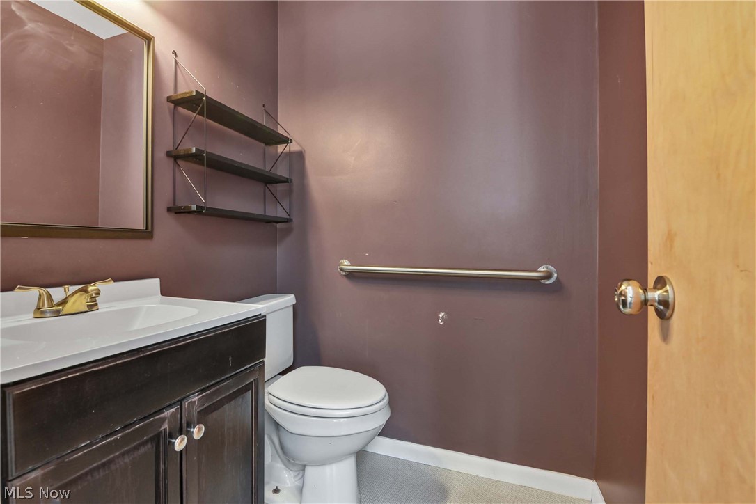 3424 Stoney Ridge Road Avon, OH 44011 - Photo 17 of 48 Office half bath