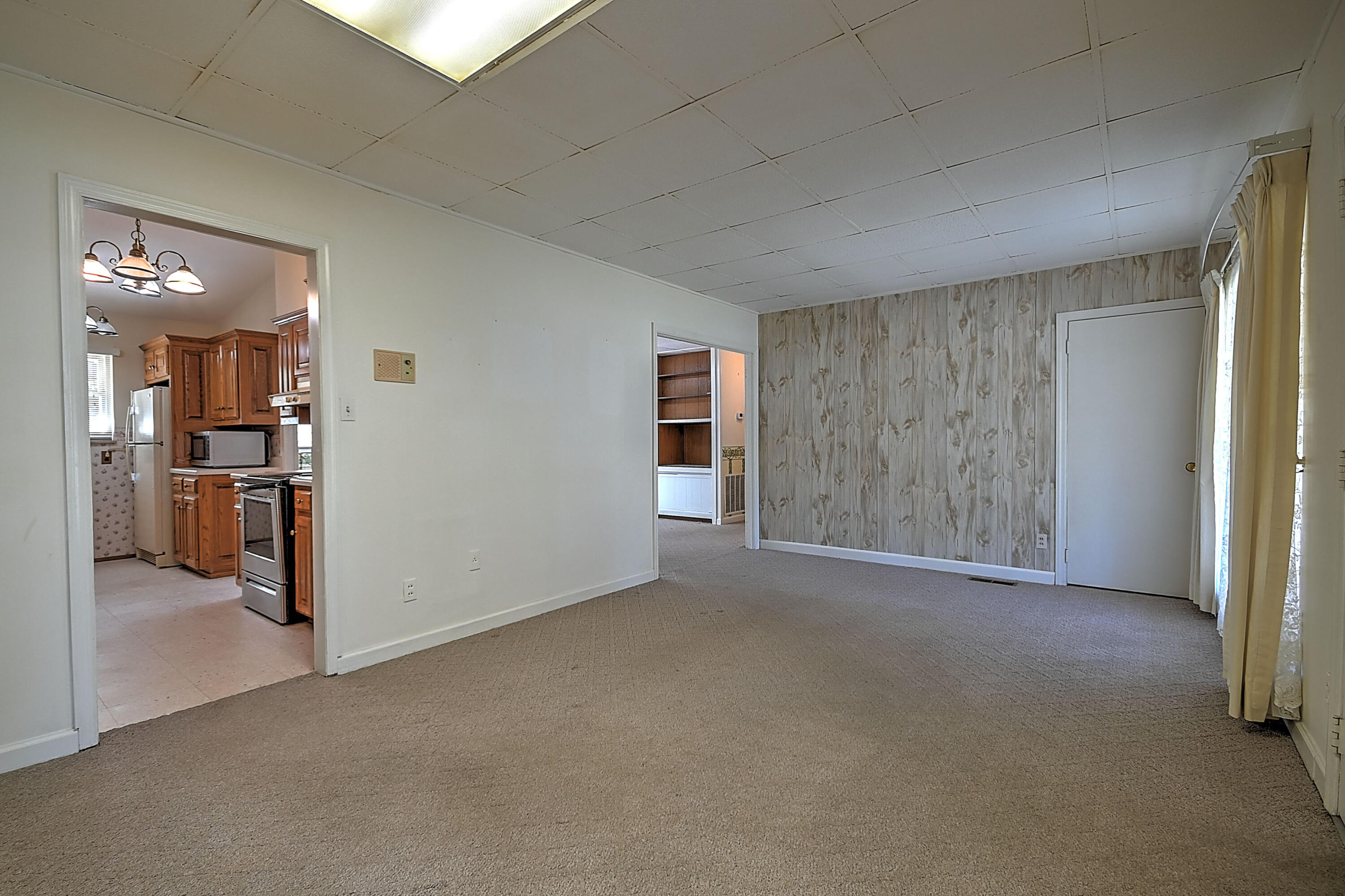 312 Hope Road Greeneville, TN 37745 - Photo 3 of 33 3