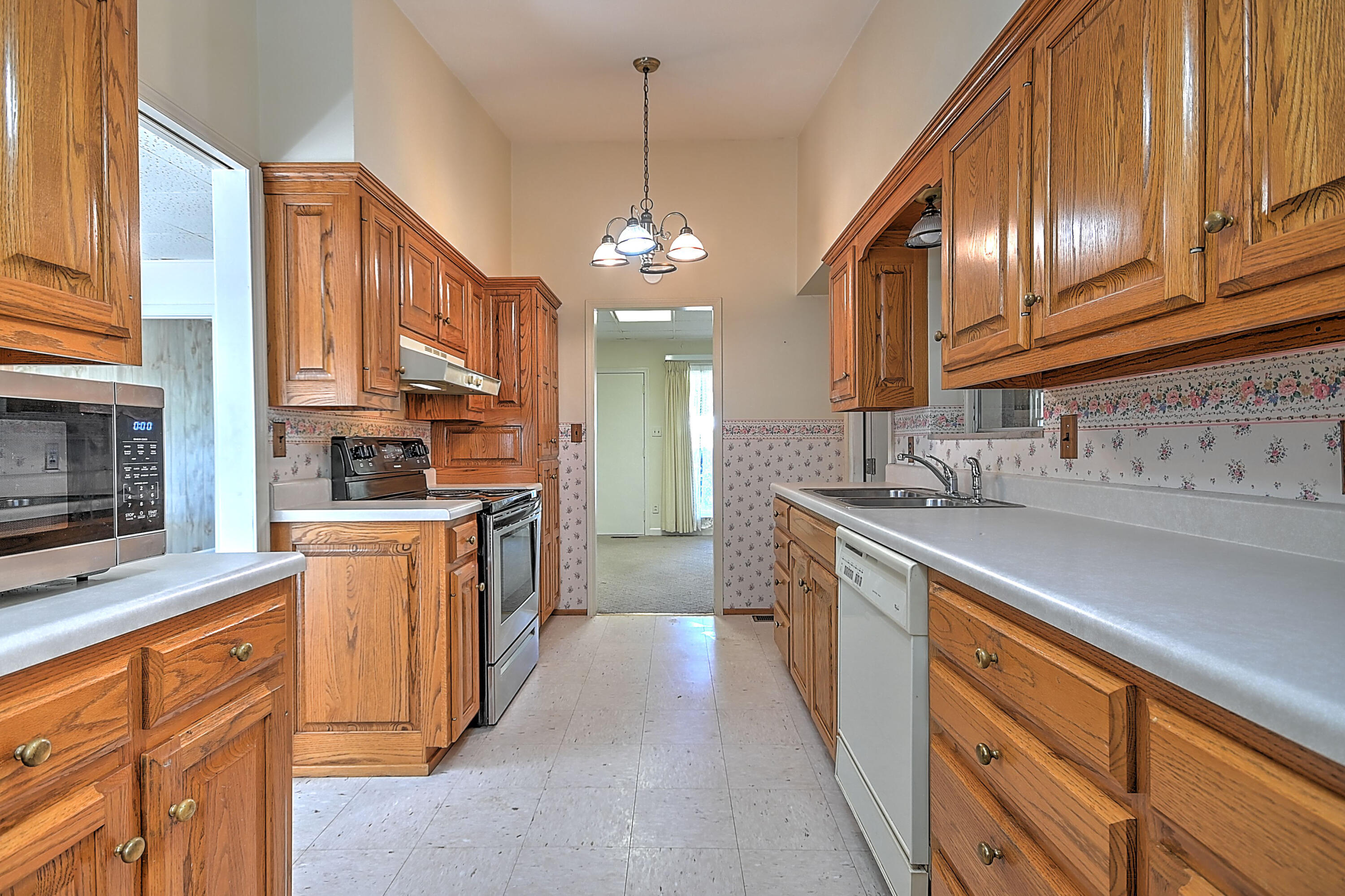 312 Hope Road Greeneville, TN 37745 - Photo 10 of 33 10