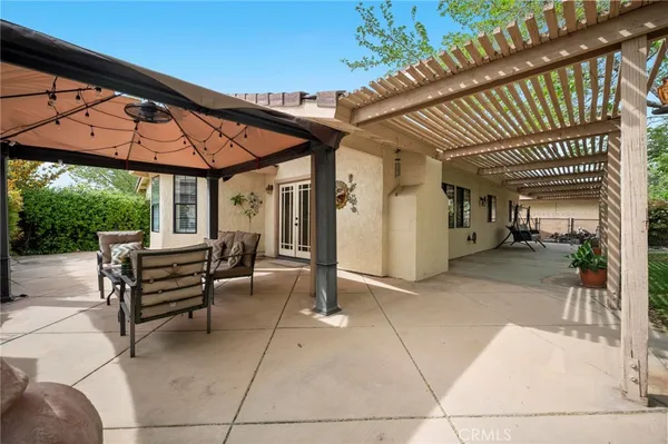 $469,900 | 44306 Ruthron Avenue, Lancaster, CA 93536