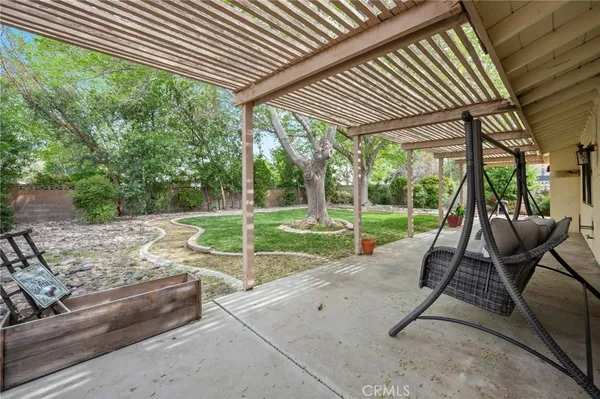$469,900 | 44306 Ruthron Avenue, Lancaster, CA 93536