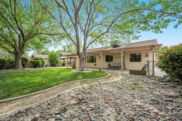 $469,900 | 44306 Ruthron Avenue, Lancaster, CA 93536