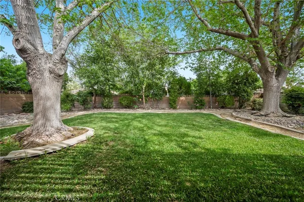 $469,900 | 44306 Ruthron Avenue, Lancaster, CA 93536