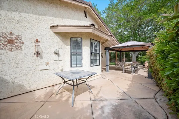 $469,900 | 44306 Ruthron Avenue, Lancaster, CA 93536