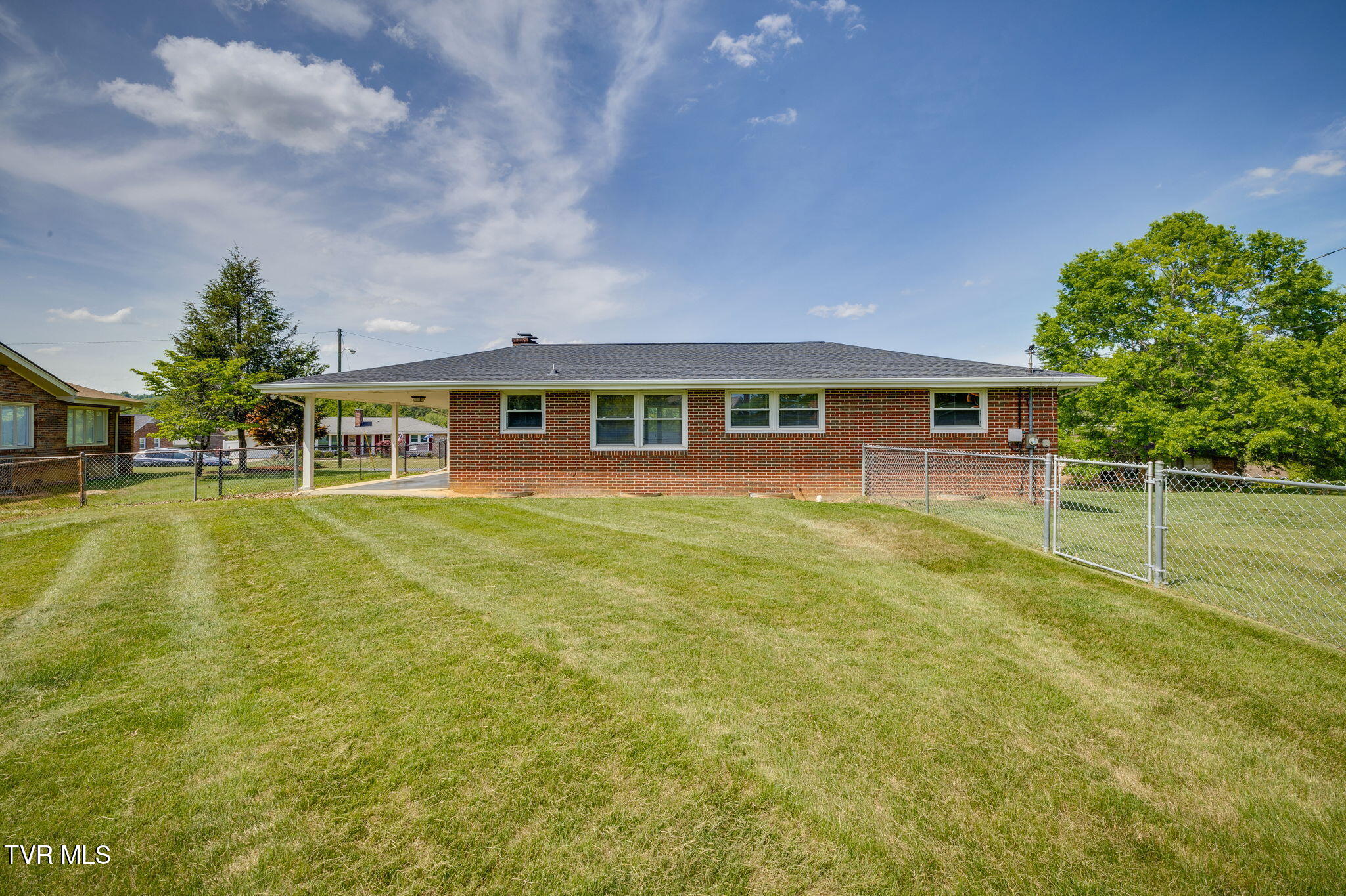 1029 Spring Valley Drive Kingsport, TN 37660 - Photo 28 of 34 028