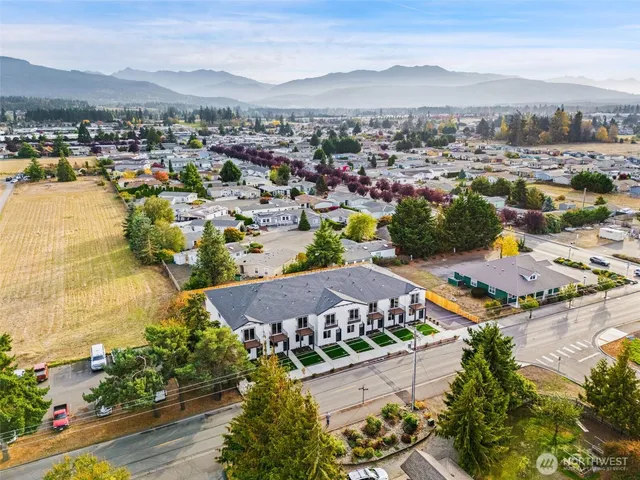 $419,950 | 669 West Hendrickson Road, Unit 2, Sequim, WA 98382