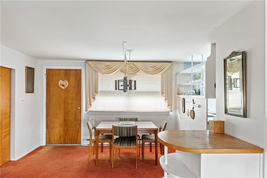 36 Gloucester Street Warwick, RI 02886 - Photo 12 of 33