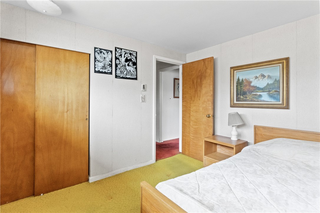 36 Gloucester Street Warwick, RI 02886 - Photo 21 of 33