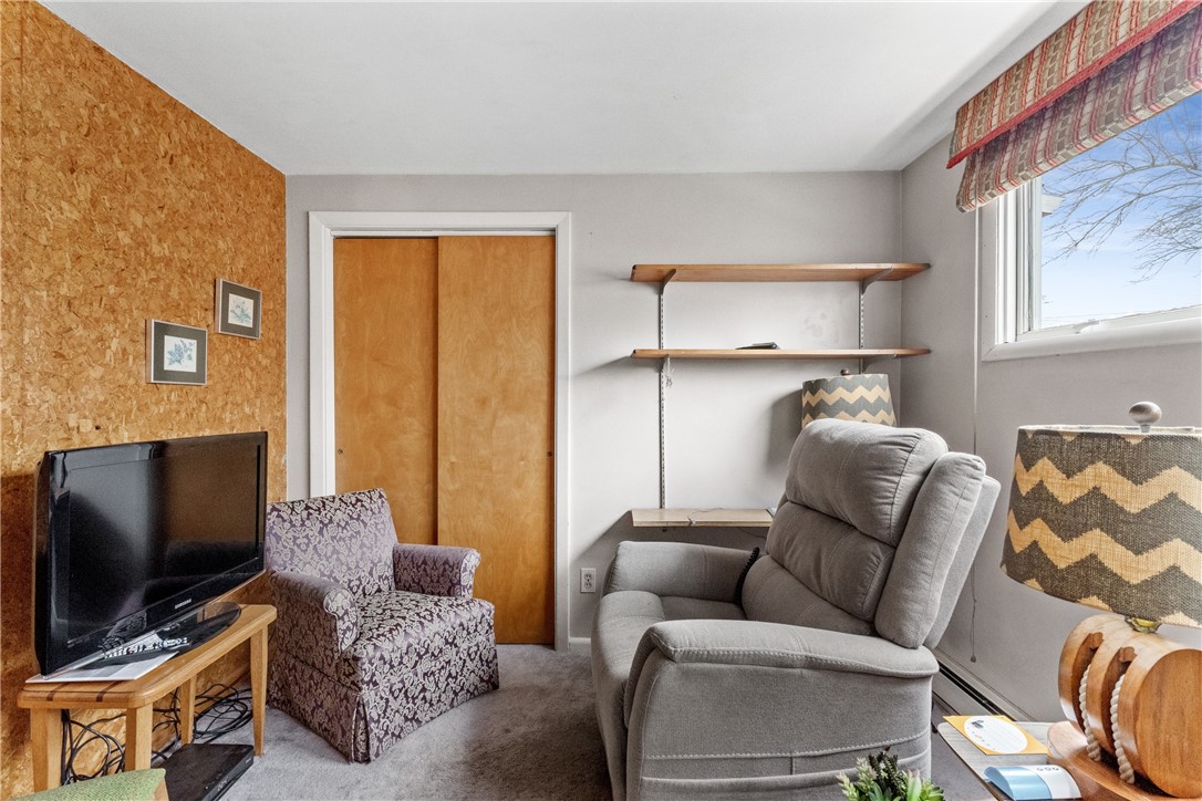 36 Gloucester Street Warwick, RI 02886 - Photo 27 of 33