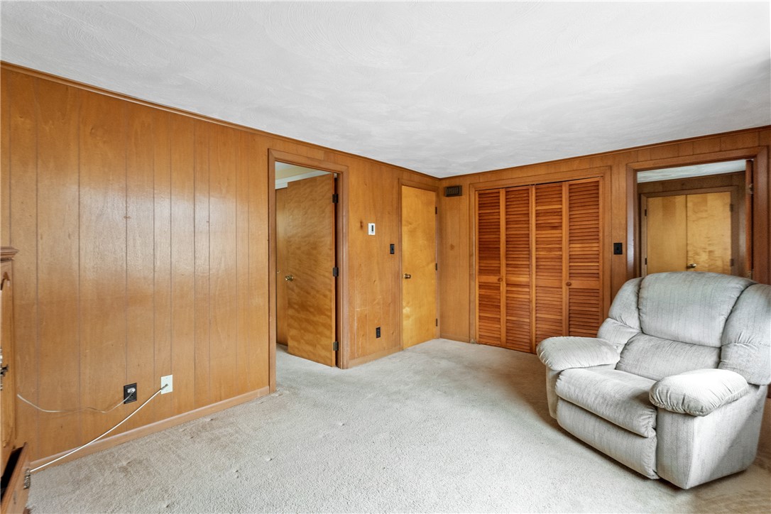 36 Gloucester Street Warwick, RI 02886 - Photo 29 of 33