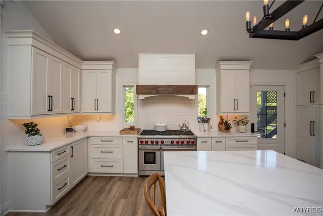 $997,299 | 8850 Rohr Hill Road, Ashford, NY 14171