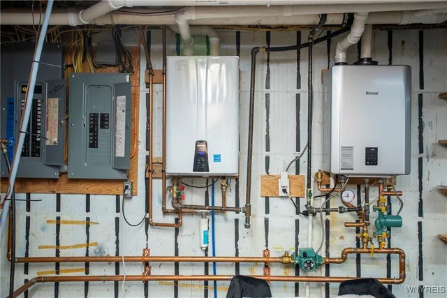 $997,299 | 8850 Rohr Hill Road, Ashford, NY 14171