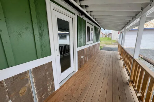 $169,900 | 205 North Main Street, Weippe, ID 83553