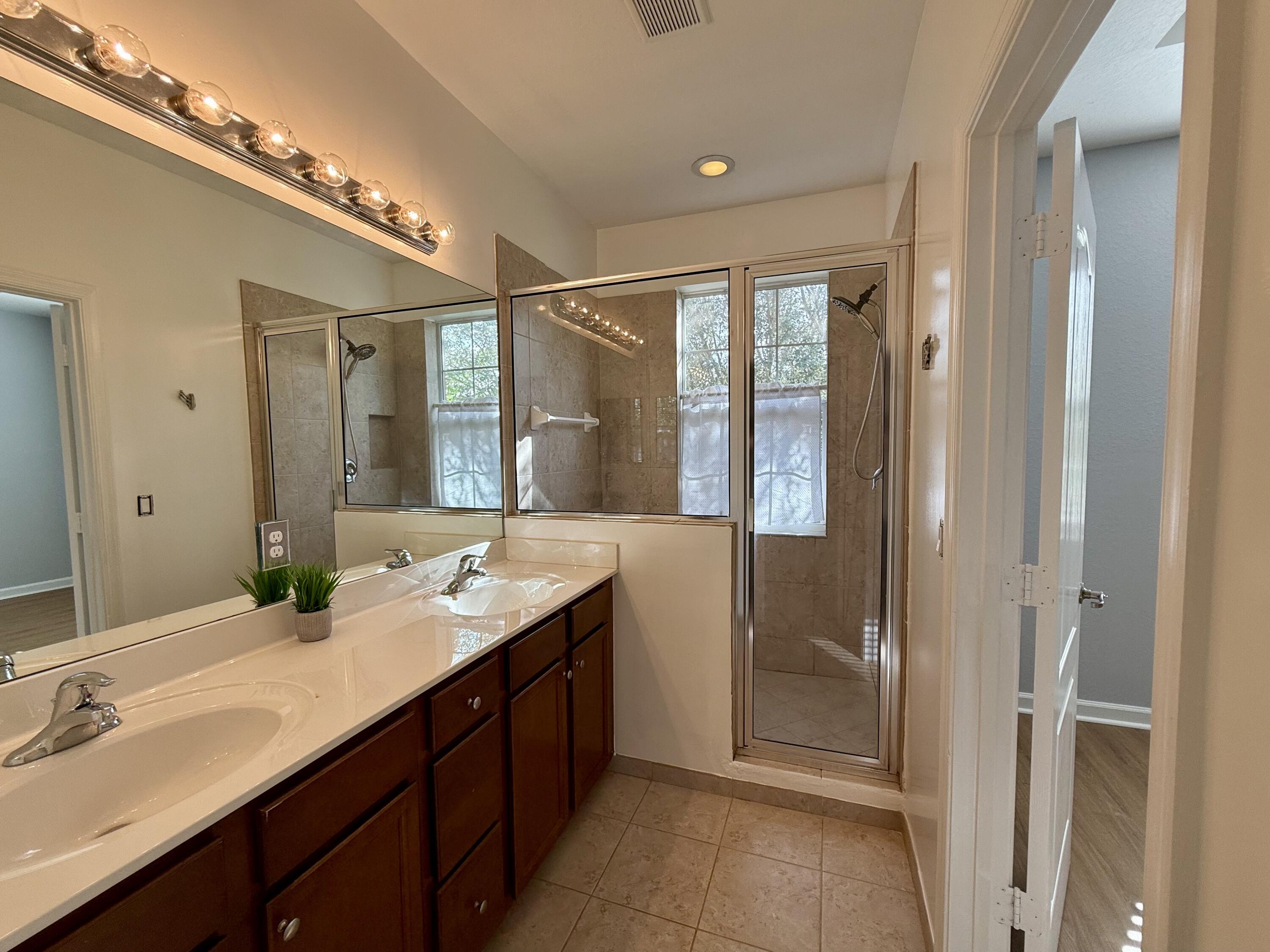 5182 Ashley River Road West Palm Beach, FL 33417 - Photo 11 of 16 IMG_2339