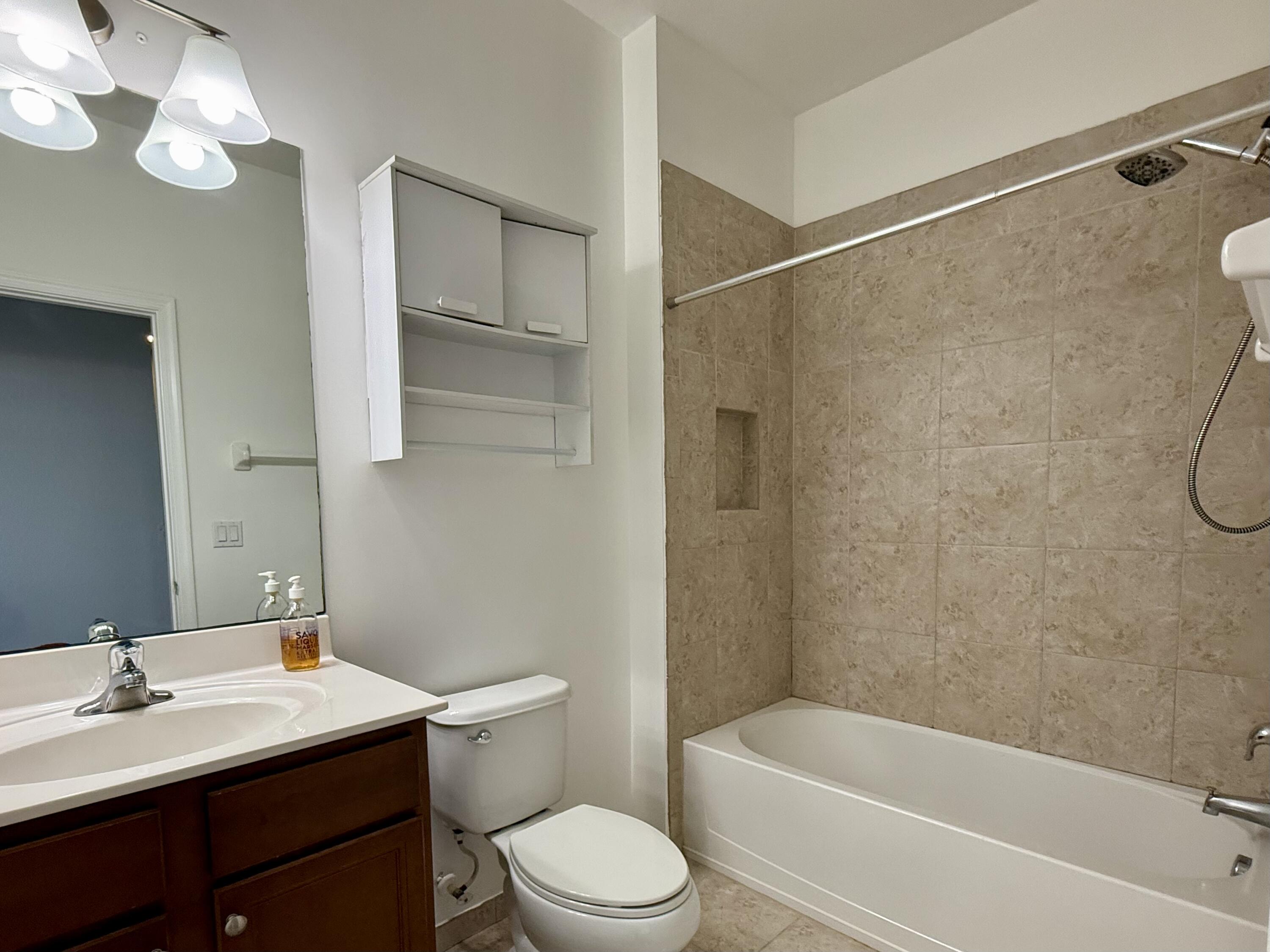 5182 Ashley River Road West Palm Beach, FL 33417 - Photo 12 of 16 IMG_2342