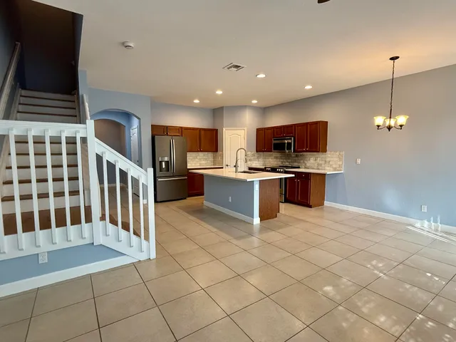 $2,700 | 5182 Ashley River Road, West Palm Beach, FL 33417