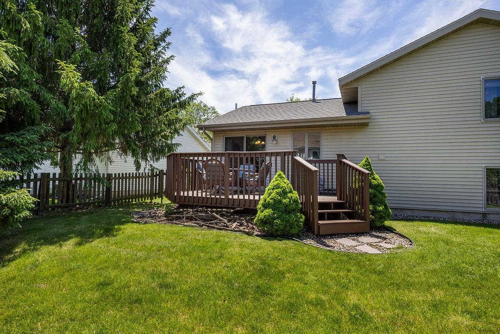 3533 Stonebridge Drive Madison, WI 53719 - Photo 30 of 43