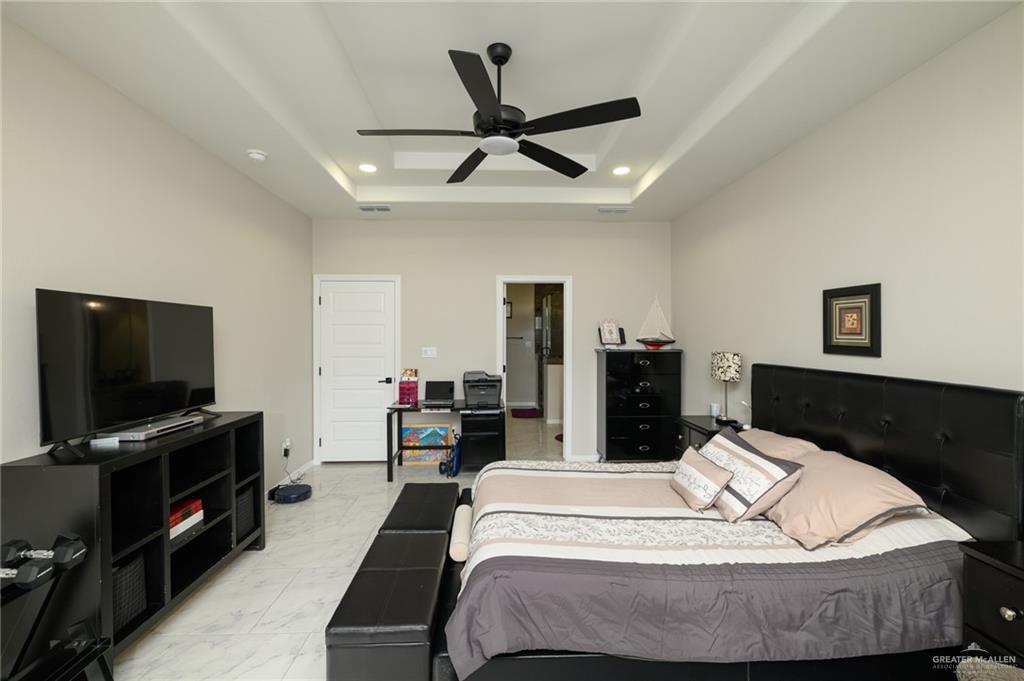 1402 Poza Rica Avenue Harlingen, TX 78552 - Photo 13 of 28