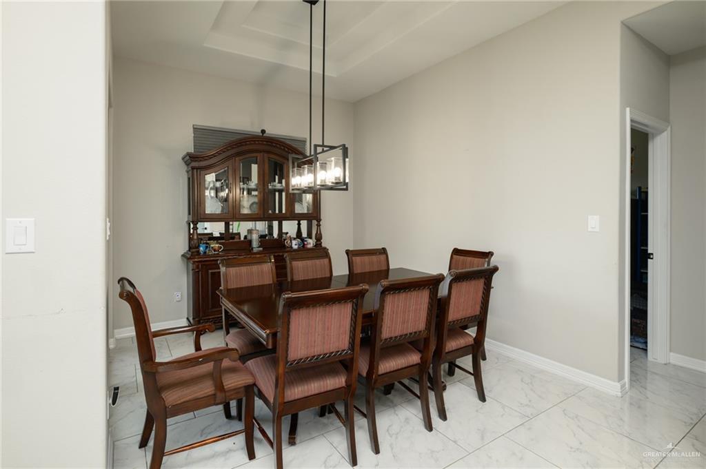 1402 Poza Rica Avenue Harlingen, TX 78552 - Photo 9 of 28