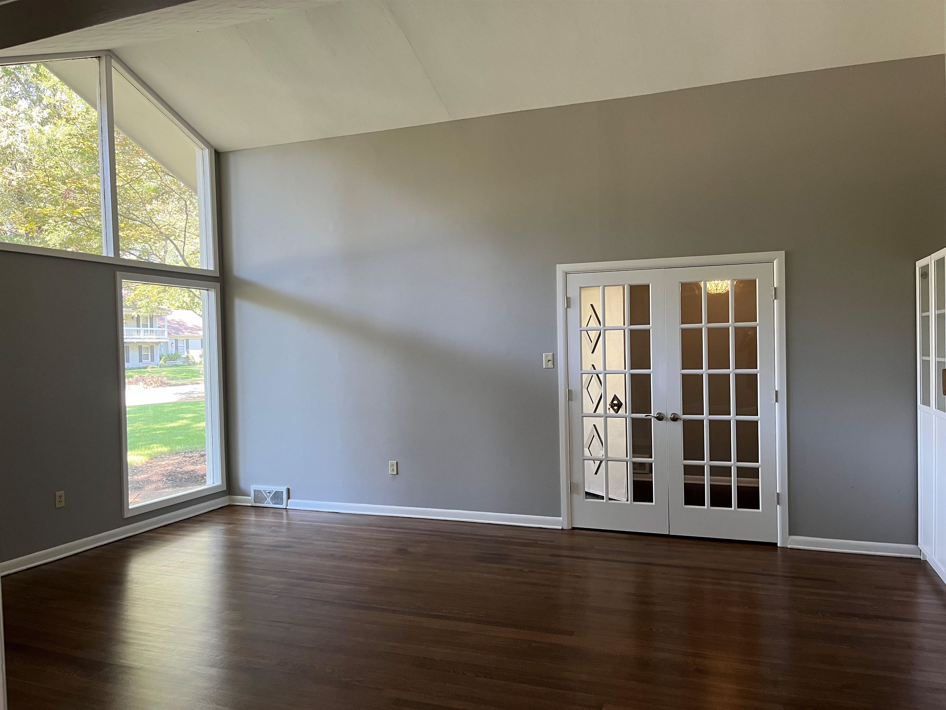 1272 Brookfield Road Memphis, TN 38119 - Photo 7 of 33 Gallery Image 7