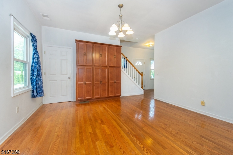 99 Chesapeake Avenue Lake Hiawatha, NJ 07034 - Photo 8 of 23