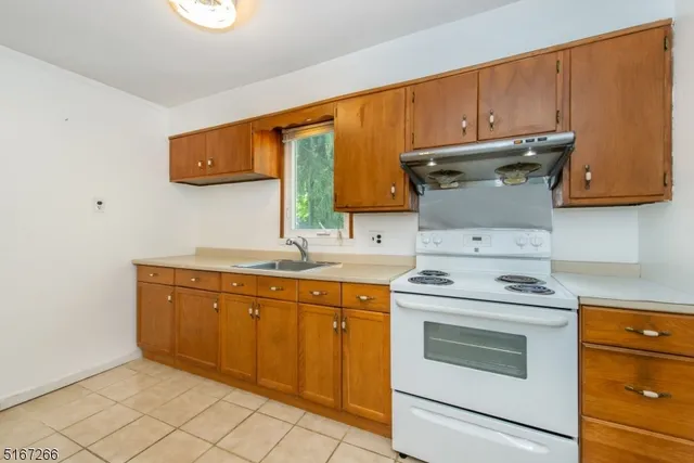 $3,800 | 99 Chesapeake Avenue, Lake Hiawatha, NJ 07034