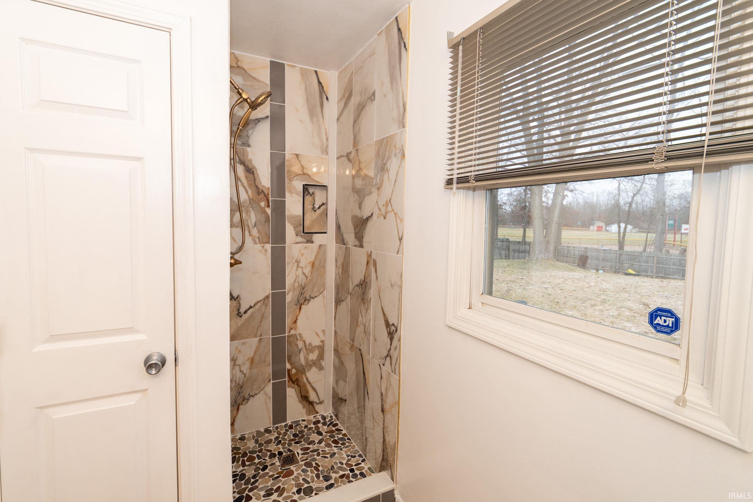 53134 Old Farm Road Elkhart, IN 46514 - Photo 19 of 34