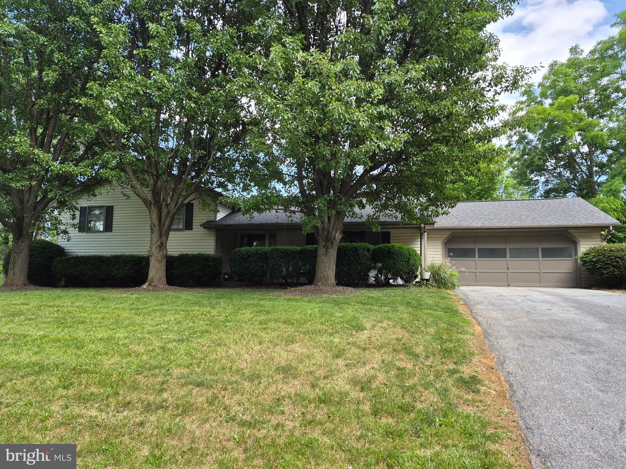 268 Bowling Green Road Front Royal, VA 22630 - Photo 1 of 41