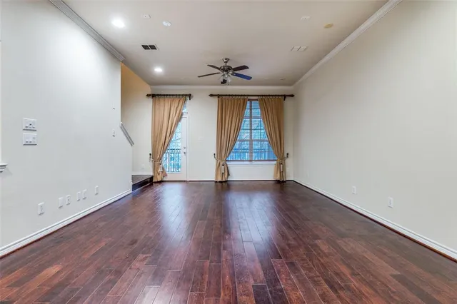 $2,900 | 15738 Quorum Drive, Unit 9, Addison, TX 75001