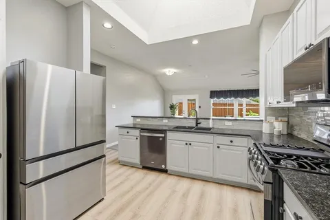 $427,000 | 7301 Sunburst Trail, Denton, TX 76210