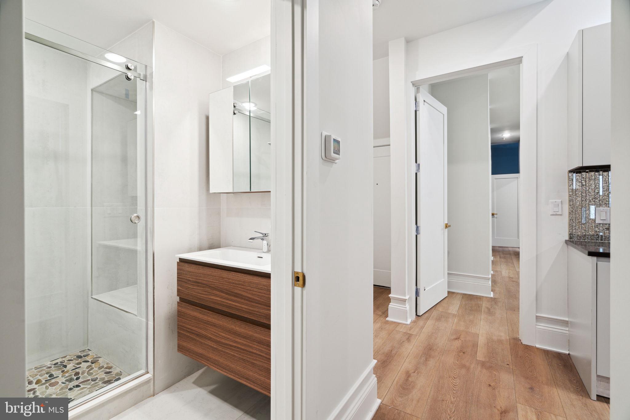 1822 Chestnut Street, Unit 3F Philadelphia, PA 19103 - Photo 13 of 22