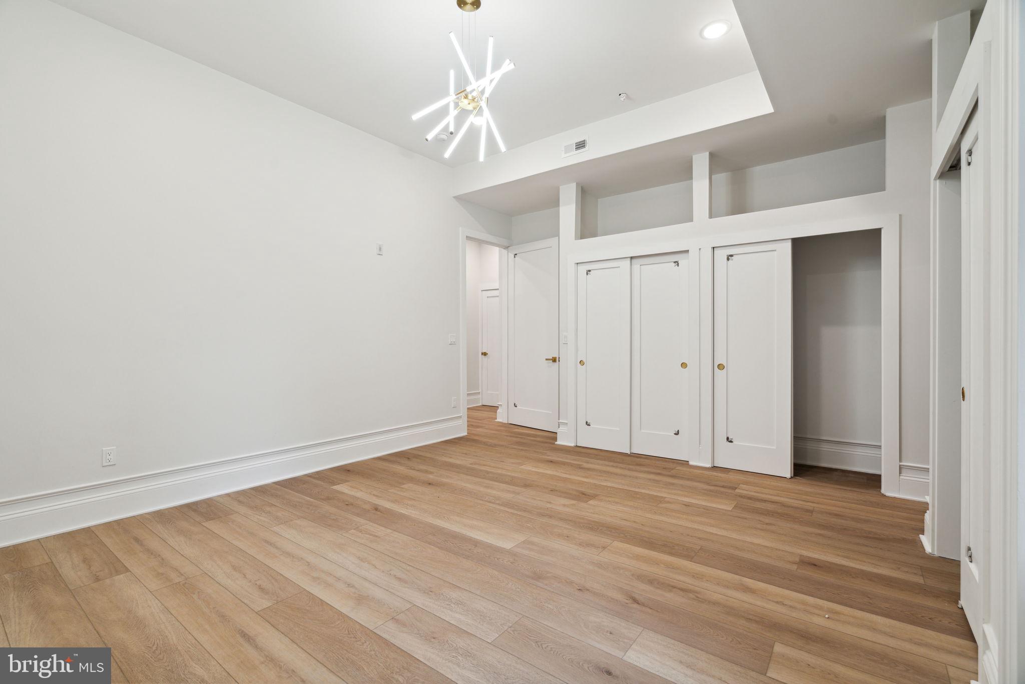 1822 Chestnut Street, Unit 3F Philadelphia, PA 19103 - Photo 15 of 22