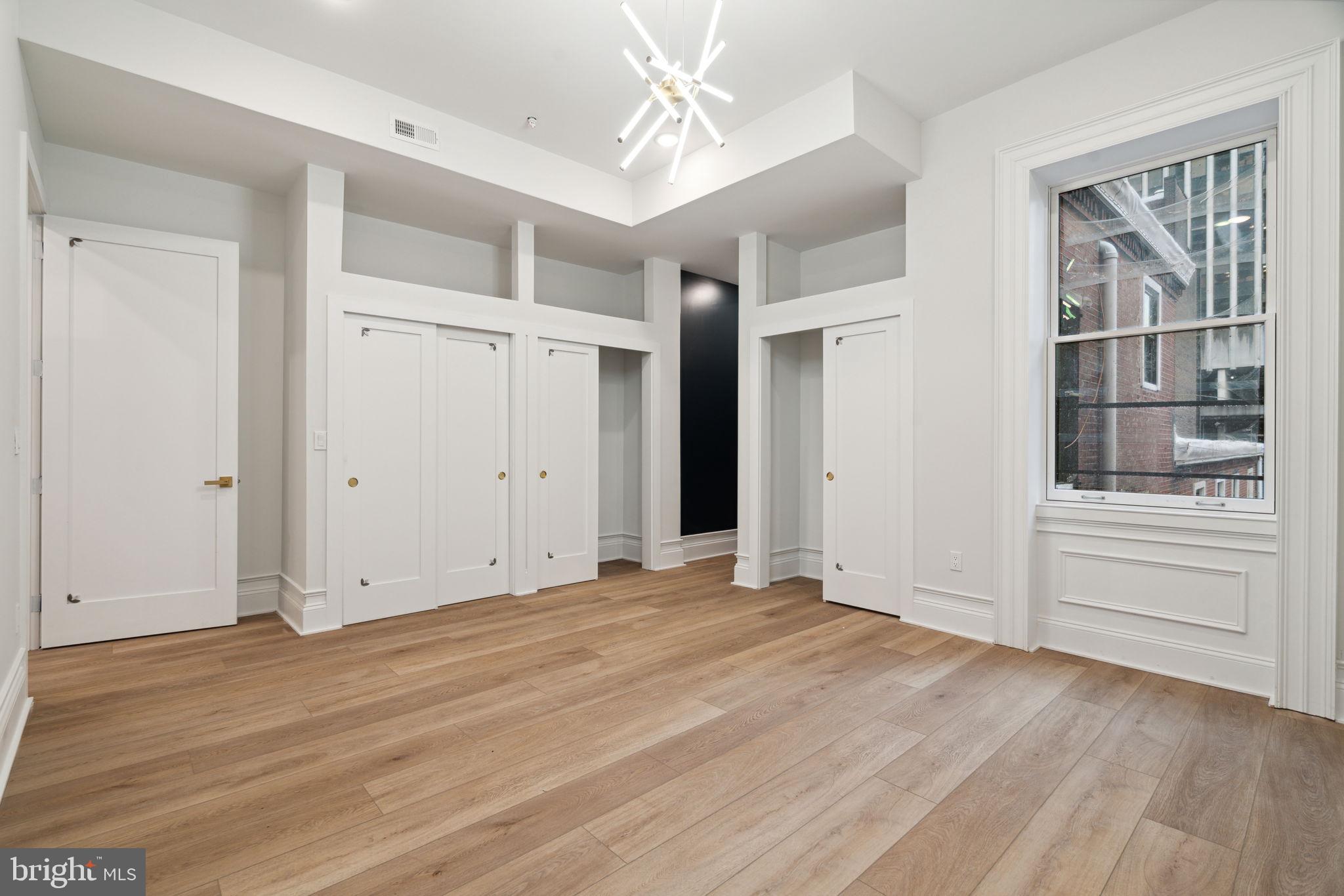 1822 Chestnut Street, Unit 3F Philadelphia, PA 19103 - Photo 18 of 22