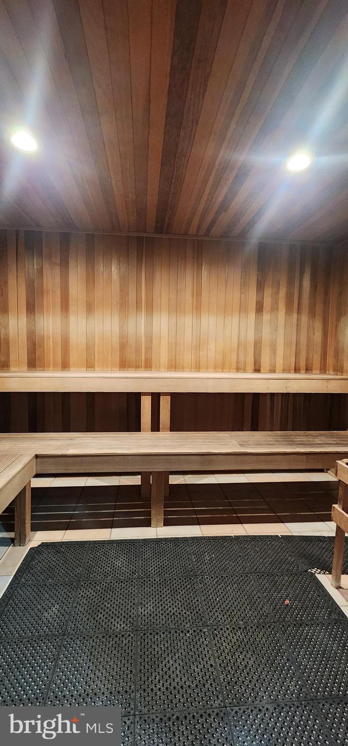 1021 Arlington Boulevard, Unit 425 Arlington, VA 22209 - Photo 9 of 9 Sauna in Gym