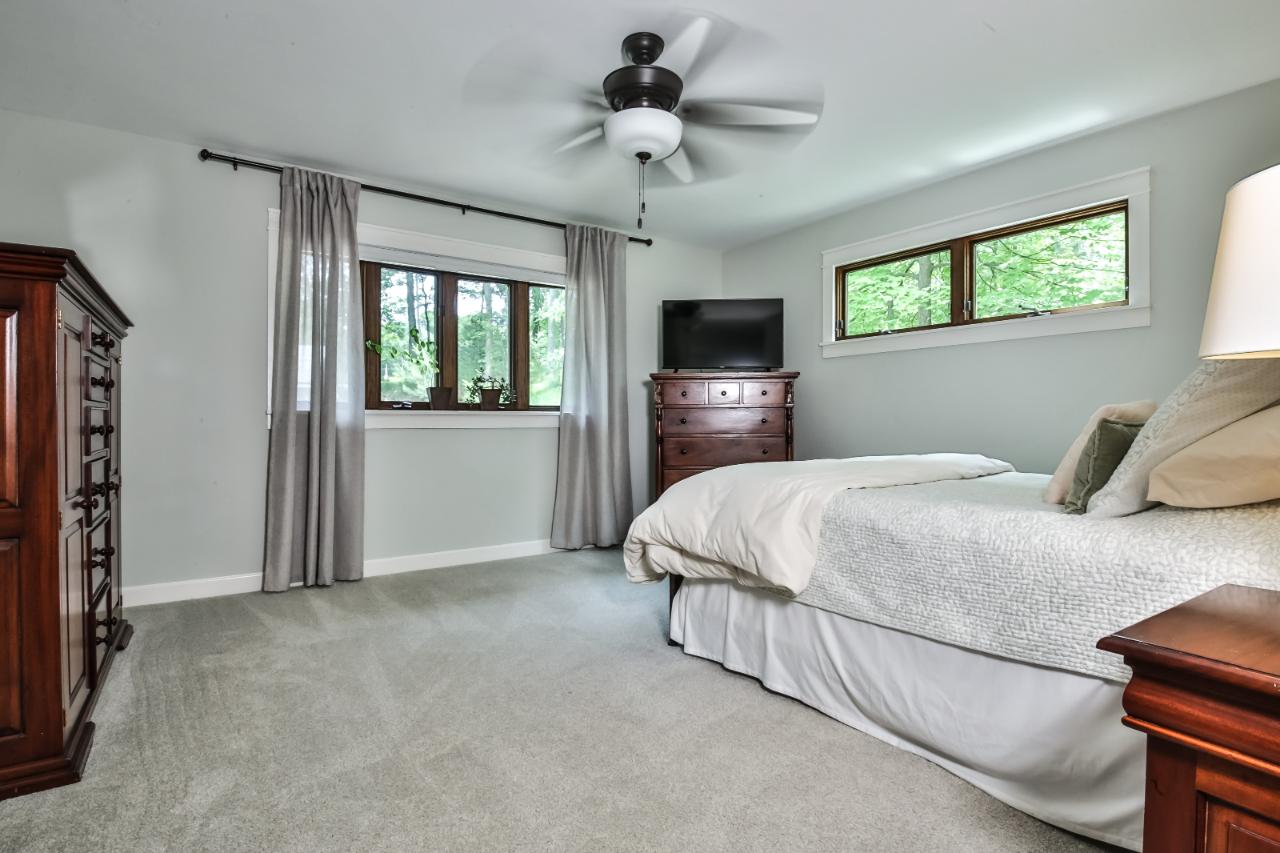 9875 Kawaga Road Minocqua, WI 54548 - Photo 12 of 30 Gallery Image 12