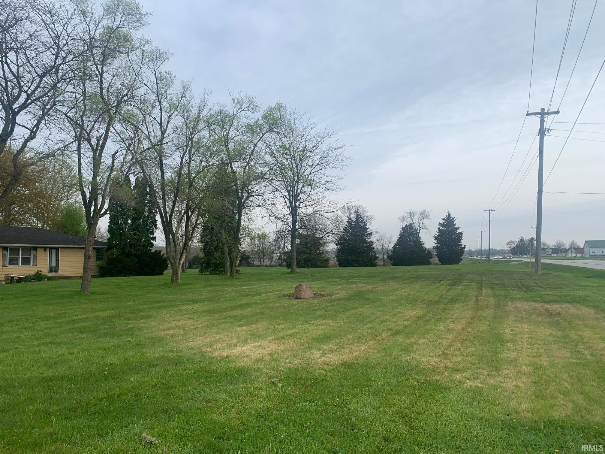 13615 Lima Road Fort Wayne, IN 46818 - Photo 7 of 15