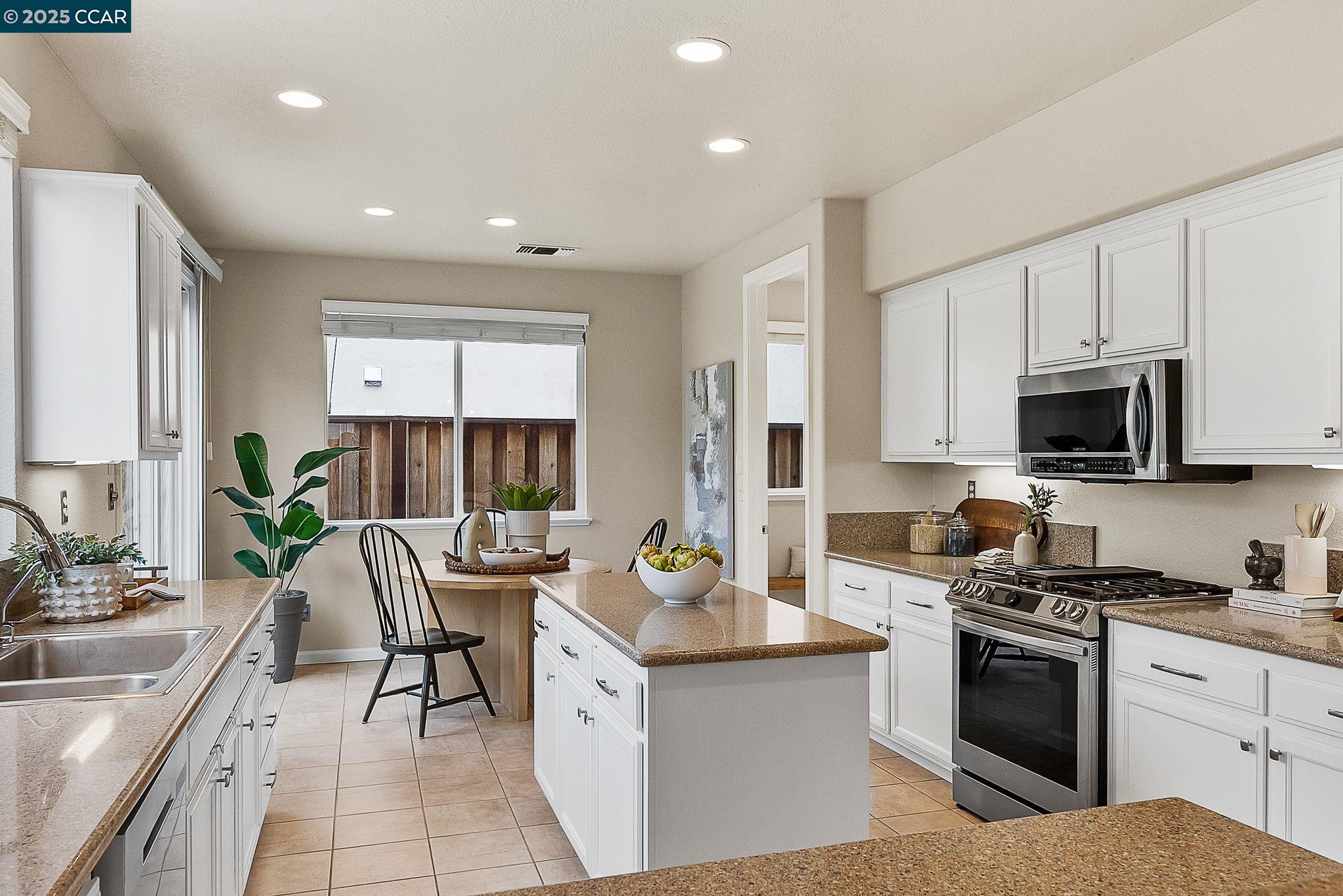 117 Cardinal Lane Discovery Bay, CA 94505 - Photo 16 of 52