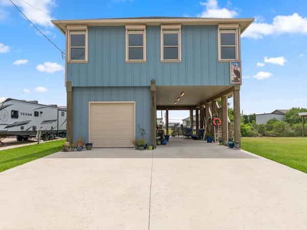 $450,000 | 2023 County Road 201, Sargent, TX 77414