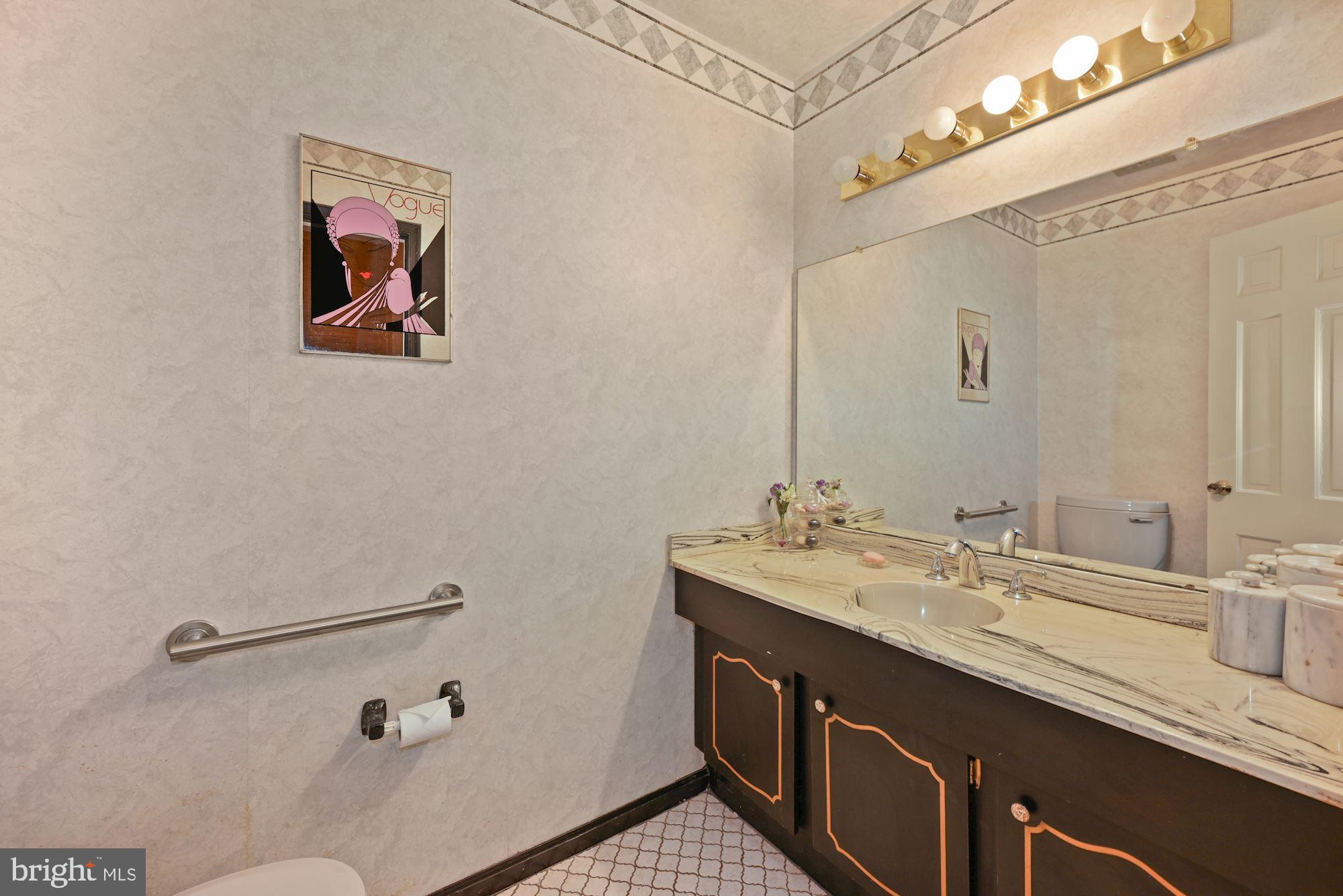 116 Greenvale Road Cherry Hill, NJ 08034 - Photo 18 of 32