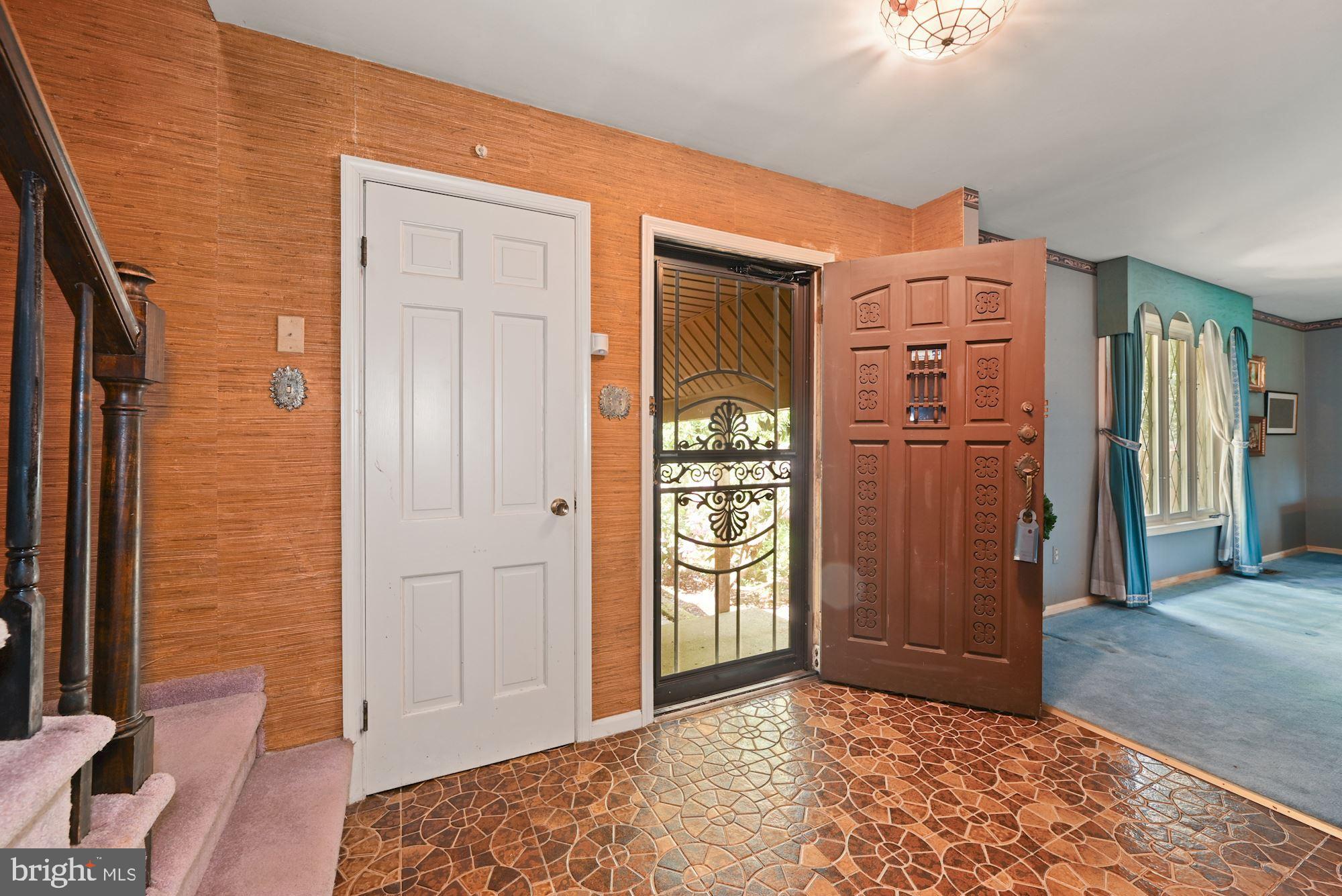 116 Greenvale Road Cherry Hill, NJ 08034 - Photo 5 of 32