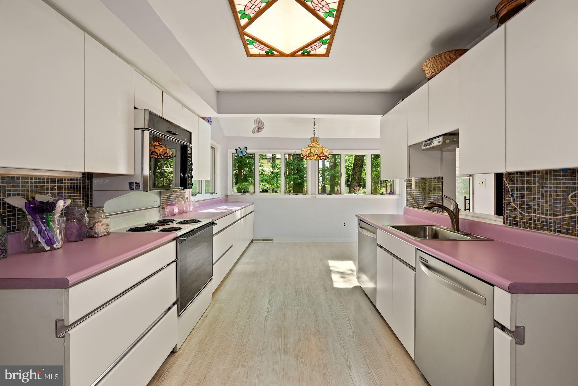 116 Greenvale Road Cherry Hill, NJ 08034 - Photo 7 of 32