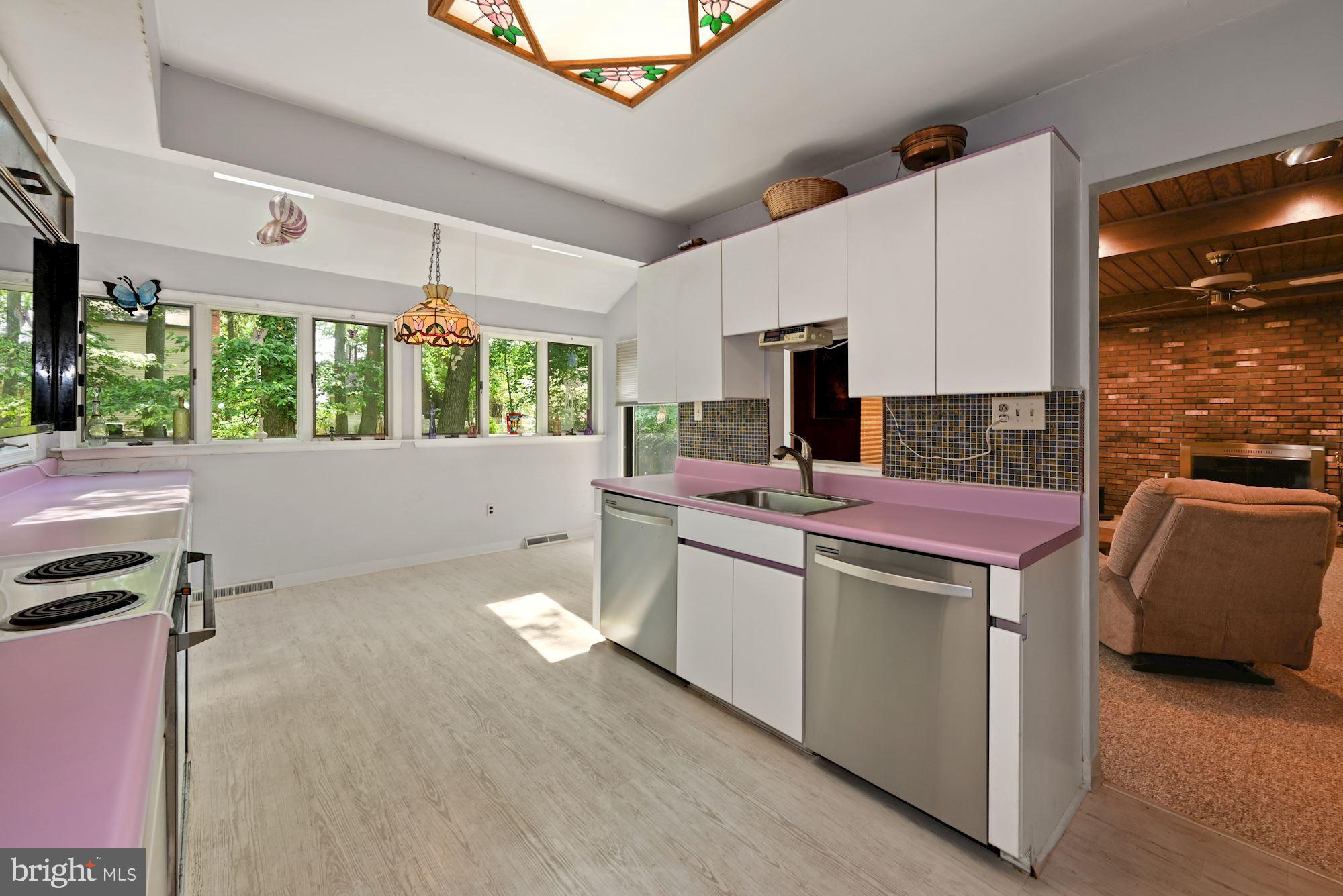 116 Greenvale Road Cherry Hill, NJ 08034 - Photo 8 of 32