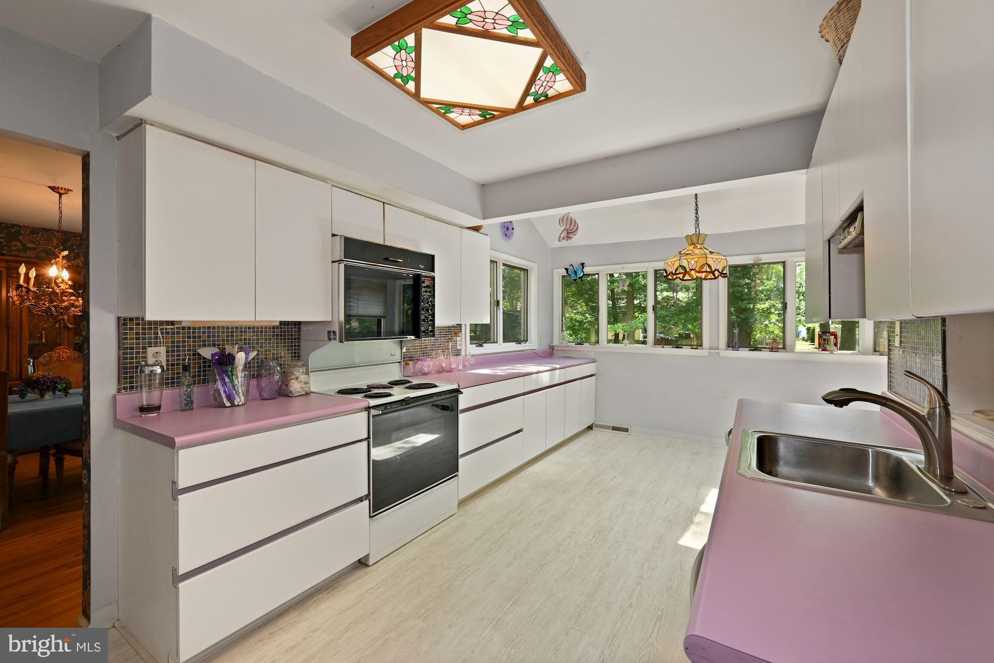 116 Greenvale Road Cherry Hill, NJ 08034 - Photo 9 of 32